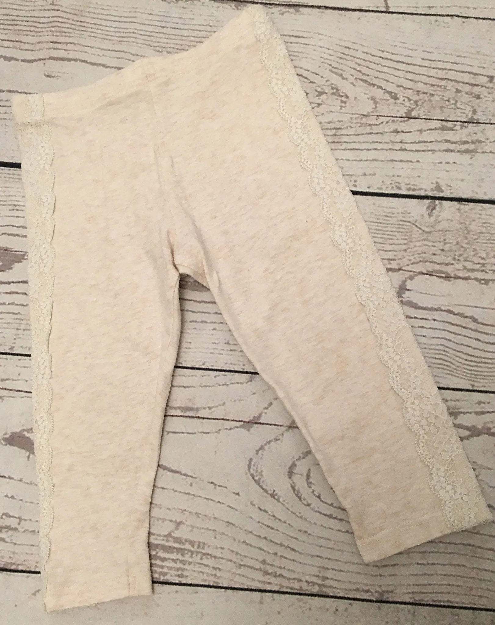 3-4 Years Lace Edged Leggings