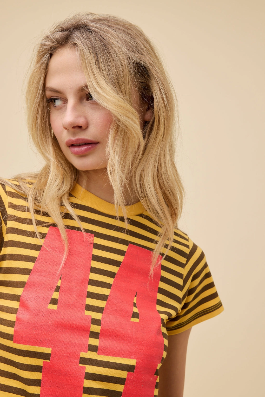 NonRestrictive Fit 44 STRIPED VINTAGE TEE