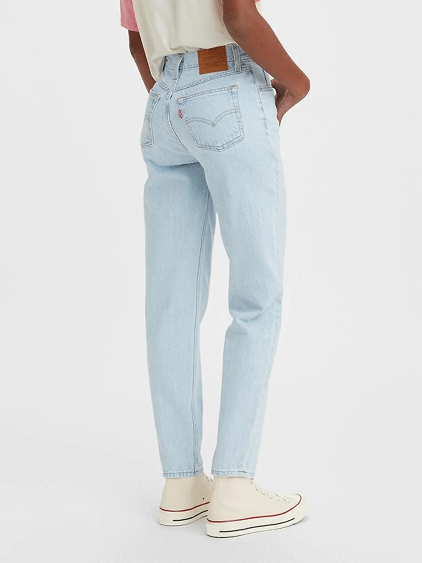 80's Mom Light Indigo Stonewash Jeans