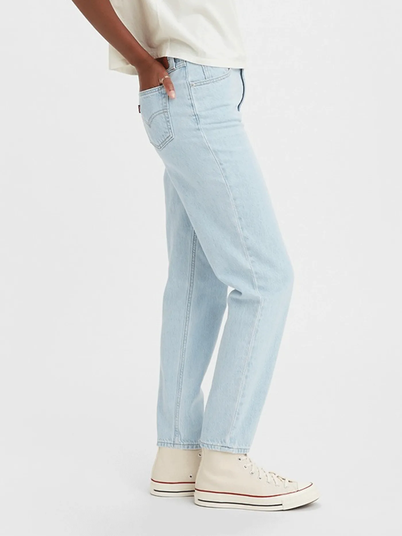 80's Mom Light Indigo Stonewash Jeans