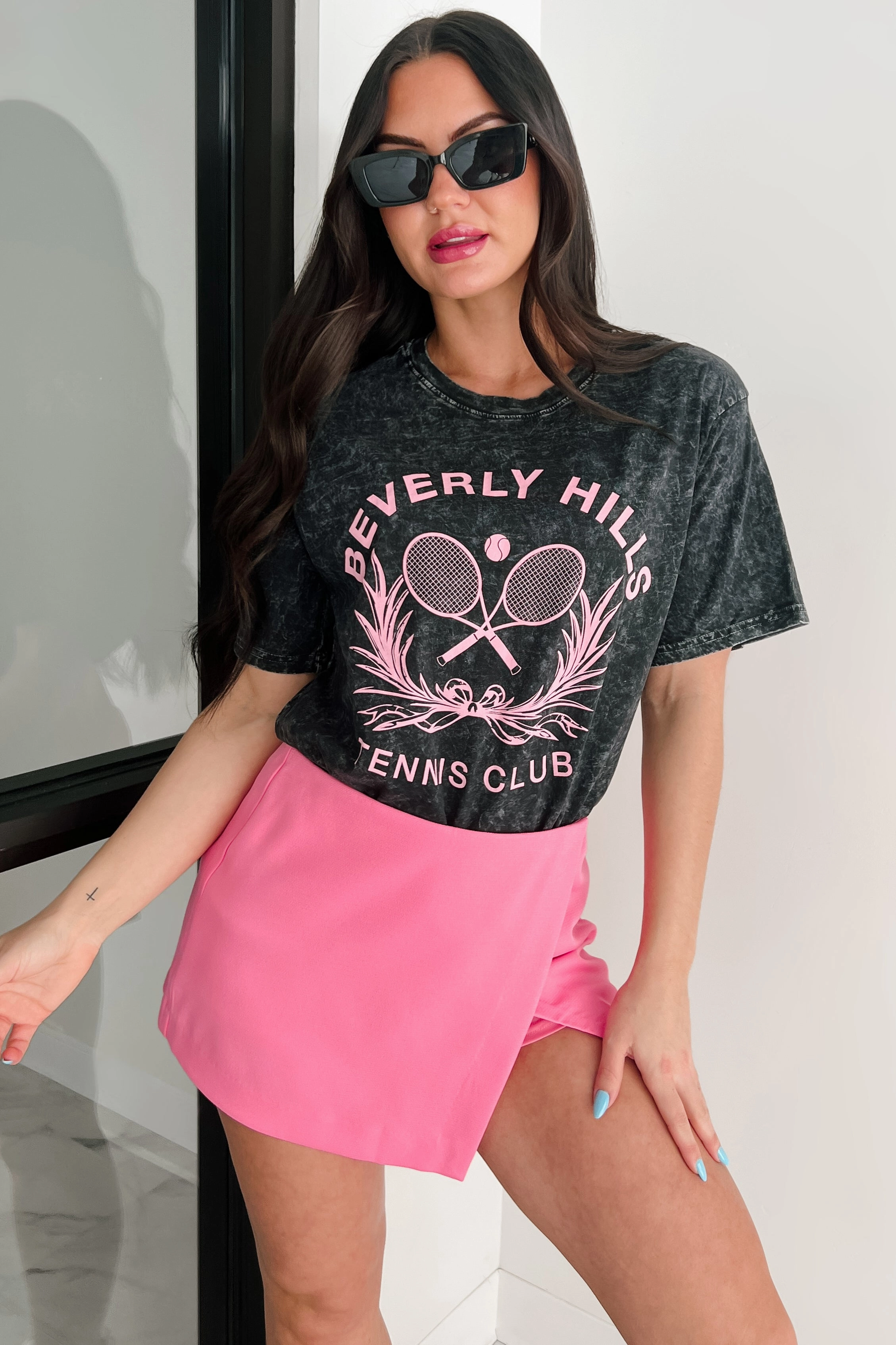 "Beverly Hills Tennis Club" Graphic T-Shirt (Black) LongLastingDurability TailoredCut