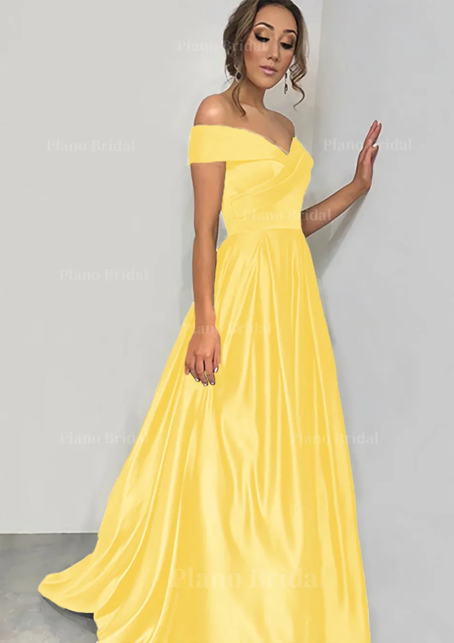 A-line/Princess Off-the-Shoulder Sleeveless Sweep Train Satin Prom Dress With Pleated