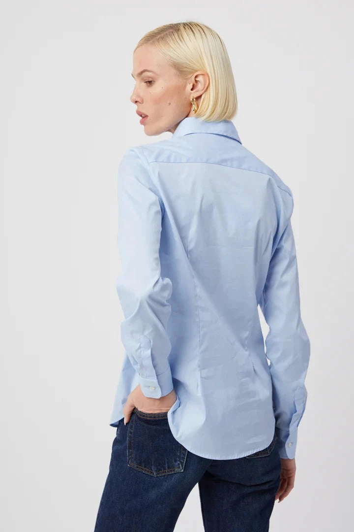 PunctureResistantReinforcement Microfiber Technology The Essentials Icon Shirt Blue Dawn