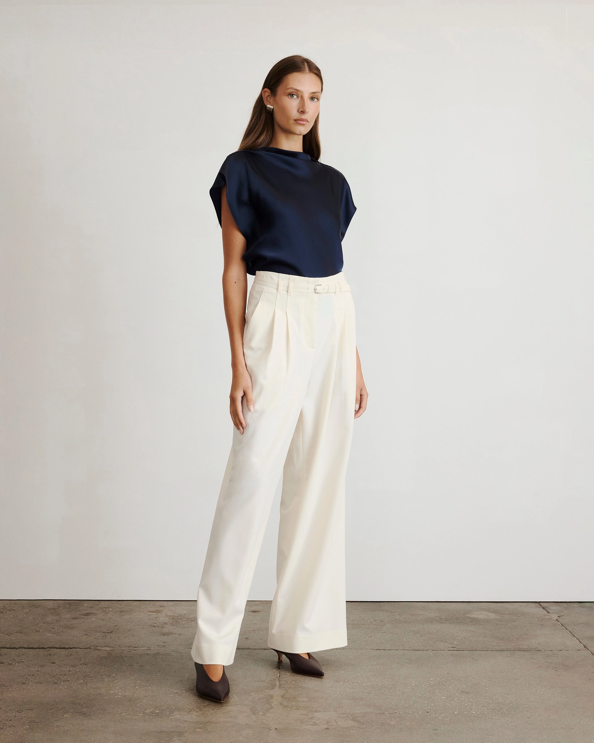 Odor Resistant Coating Adrien Top