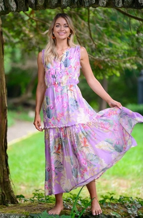 bold appearance Simple Ease Alexis Dress / Lavender Tropical