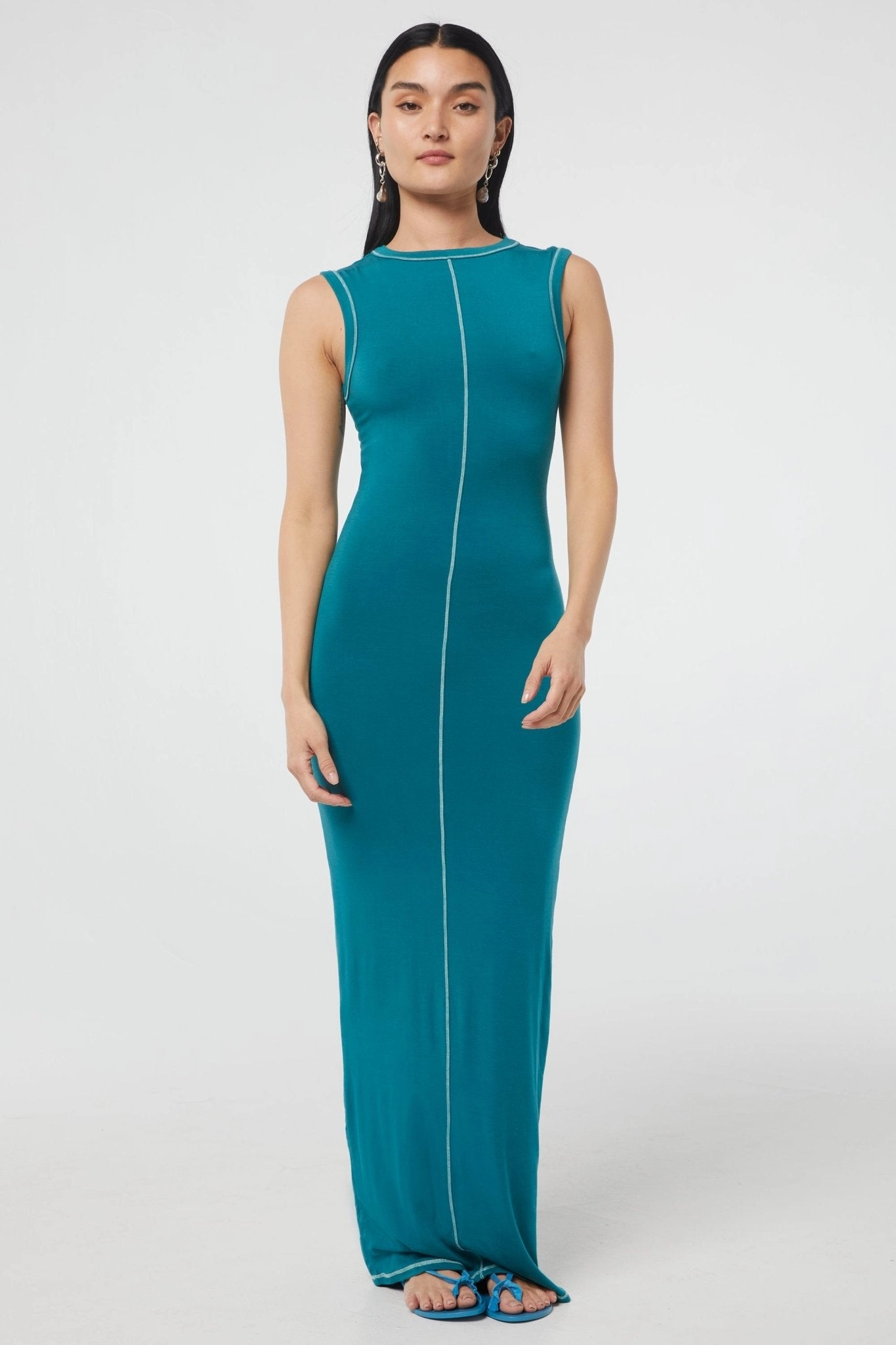 INEZ DRESS Petite Chic Delicate Mood