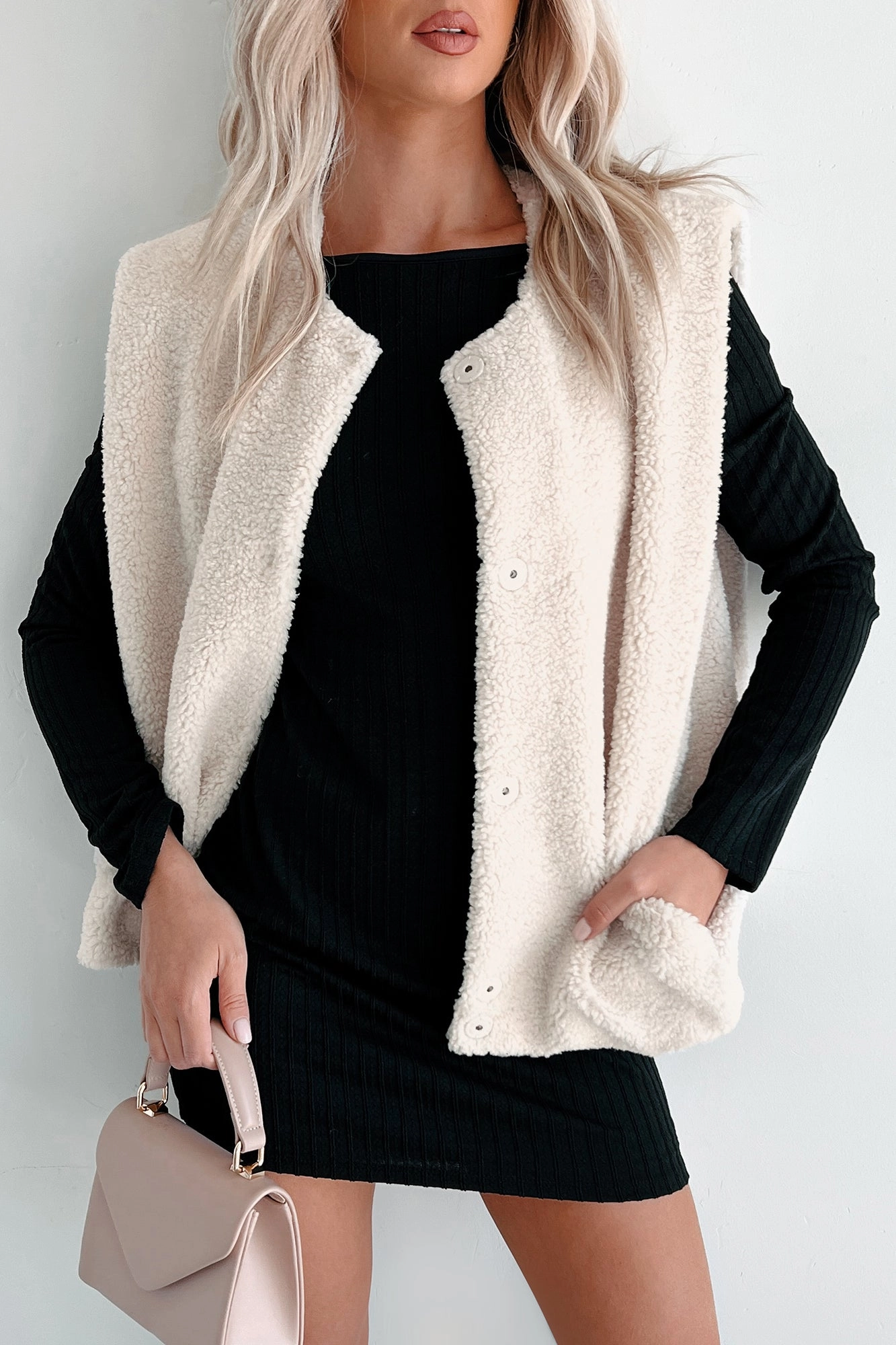 YarnDyedQuality Took A Chance Oversized Sherpa Vest (Cream)
