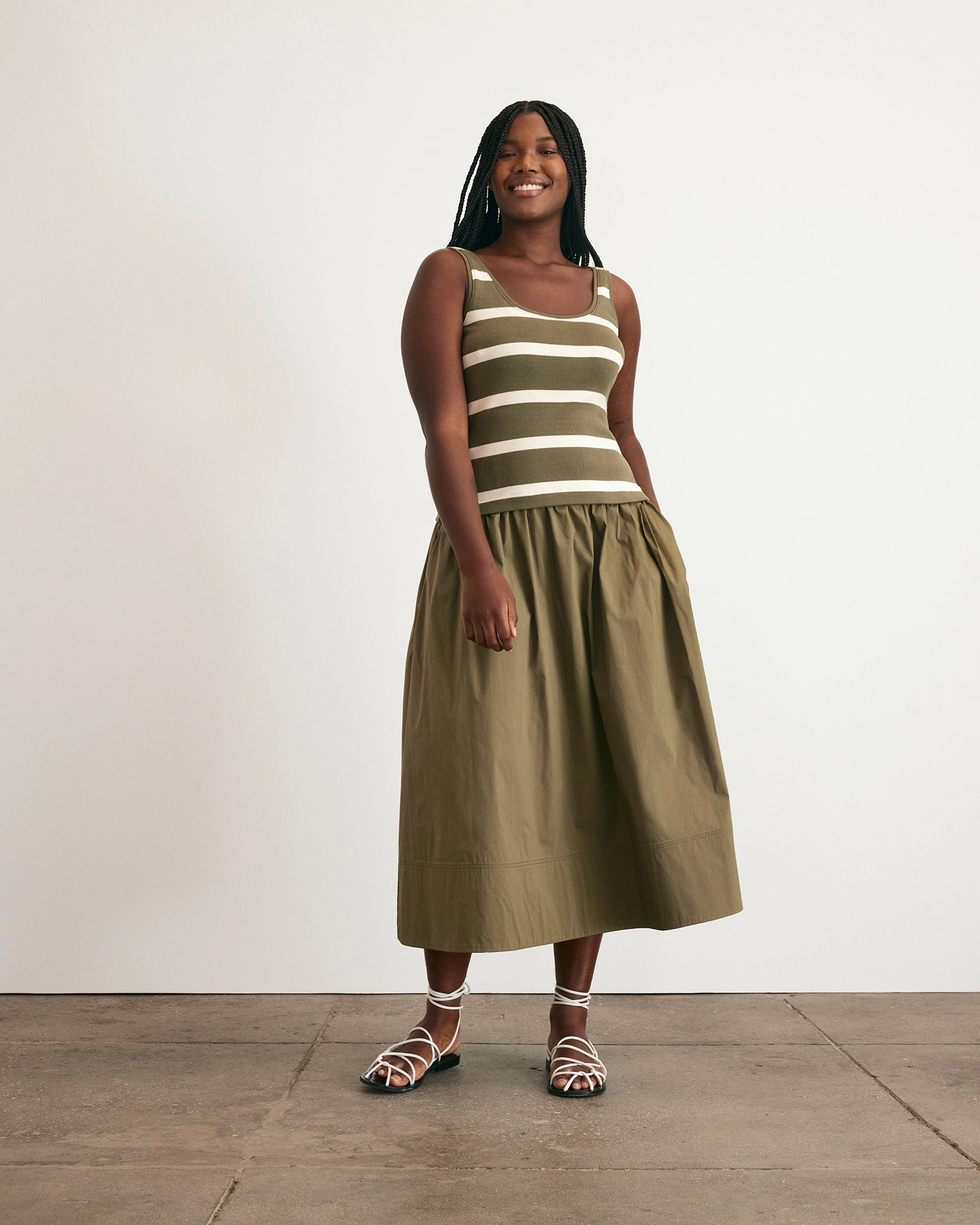 Amber Dress Modern Fit single wear