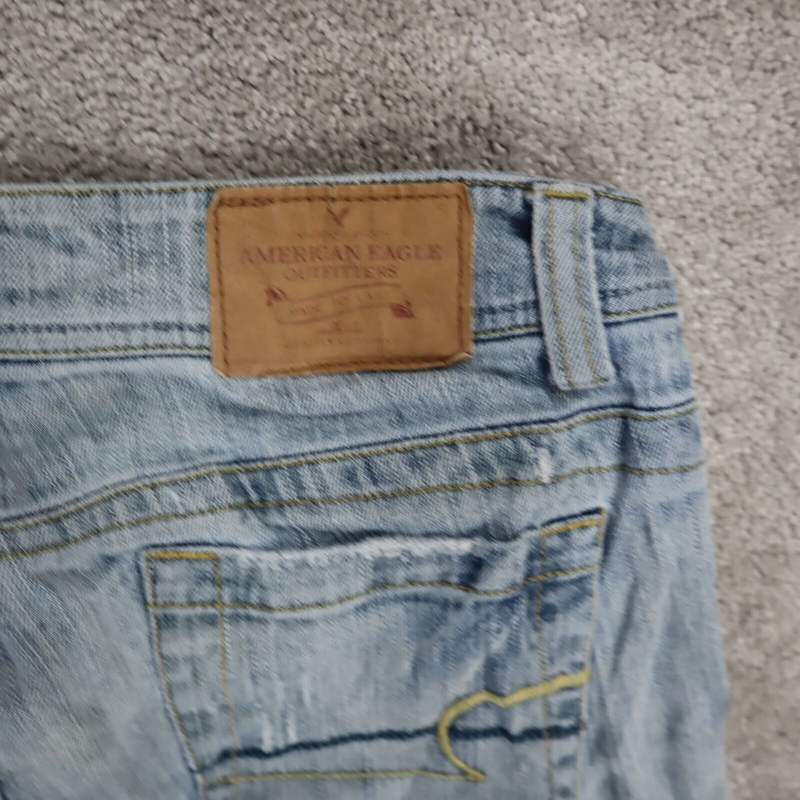 American Eagle Outfitters Womens Straight Leg Jeans Low Rise Blue Size 6Long