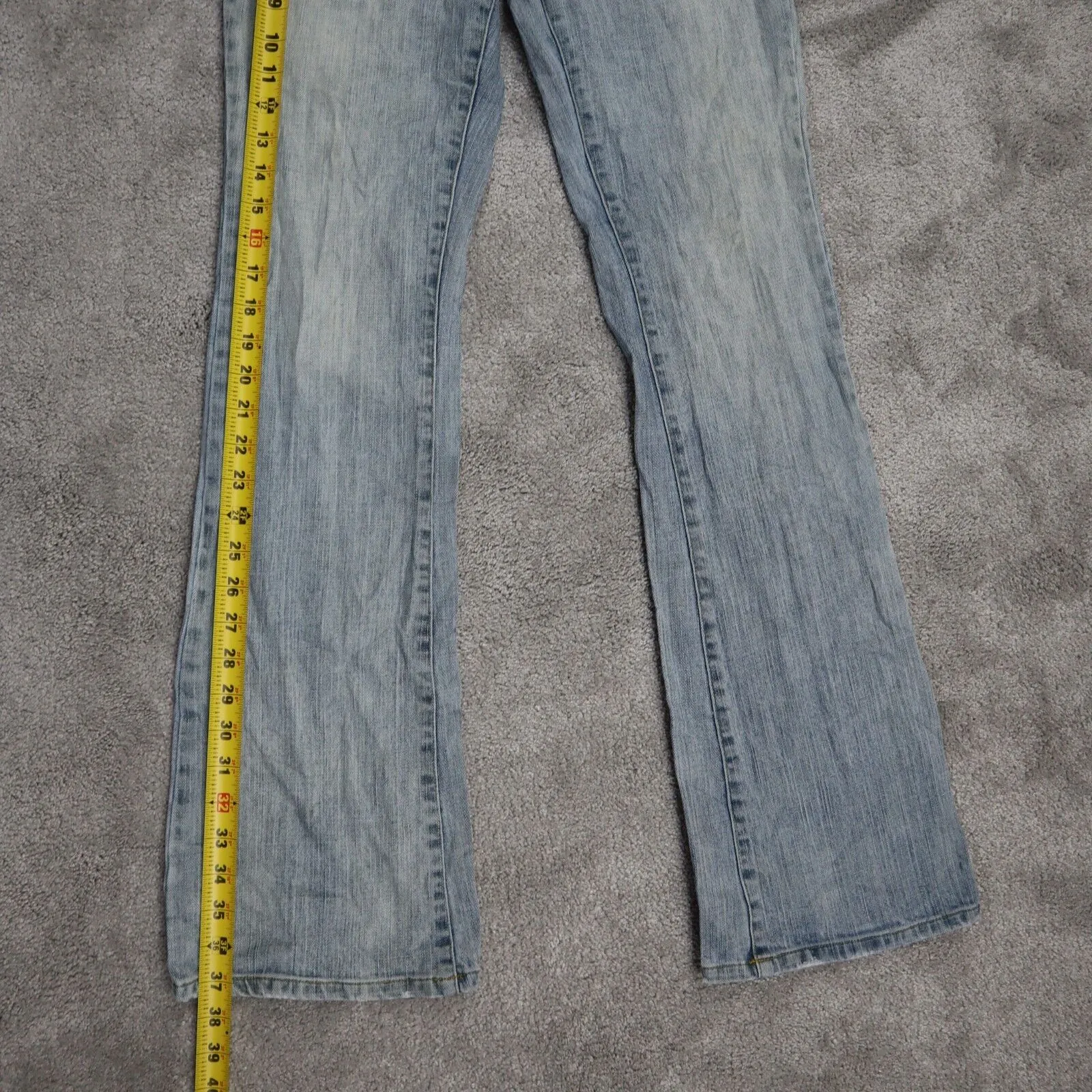 American Eagle Outfitters Womens Straight Leg Jeans Low Rise Blue Size 6Long