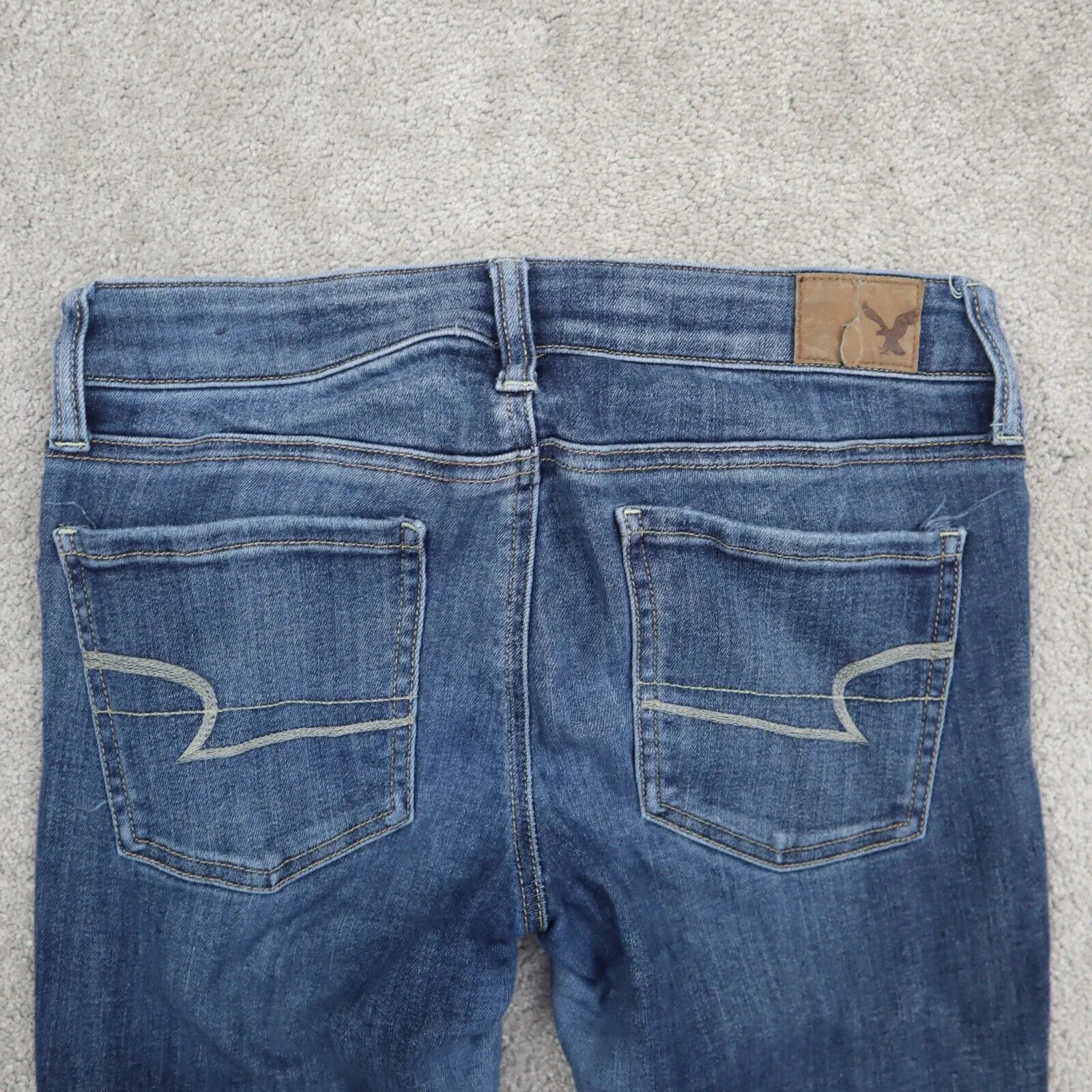 American Eagle Women Jegging Jeans Denim Skinny Leg Raw Hem Stretch Blue Size 4R