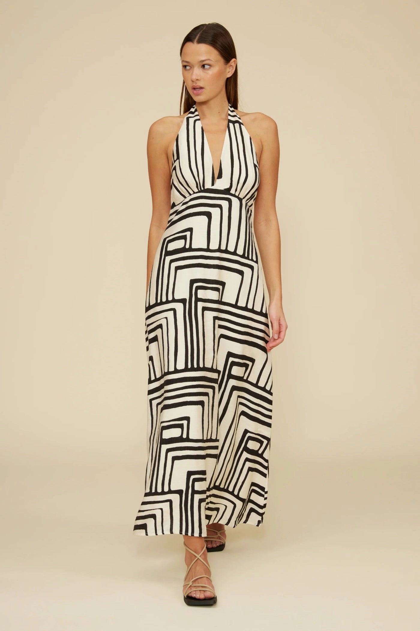 DeepPocketStyle Sculpted Form ANJELICA HALTER MAXI DRESS