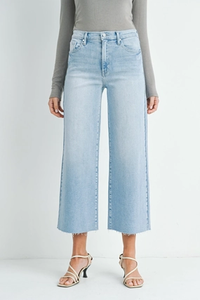 ANNYA SCISSOR CUT JEANS Everyday Outdoor Enthusiast Vibrant Travel Outfit Professional Wear