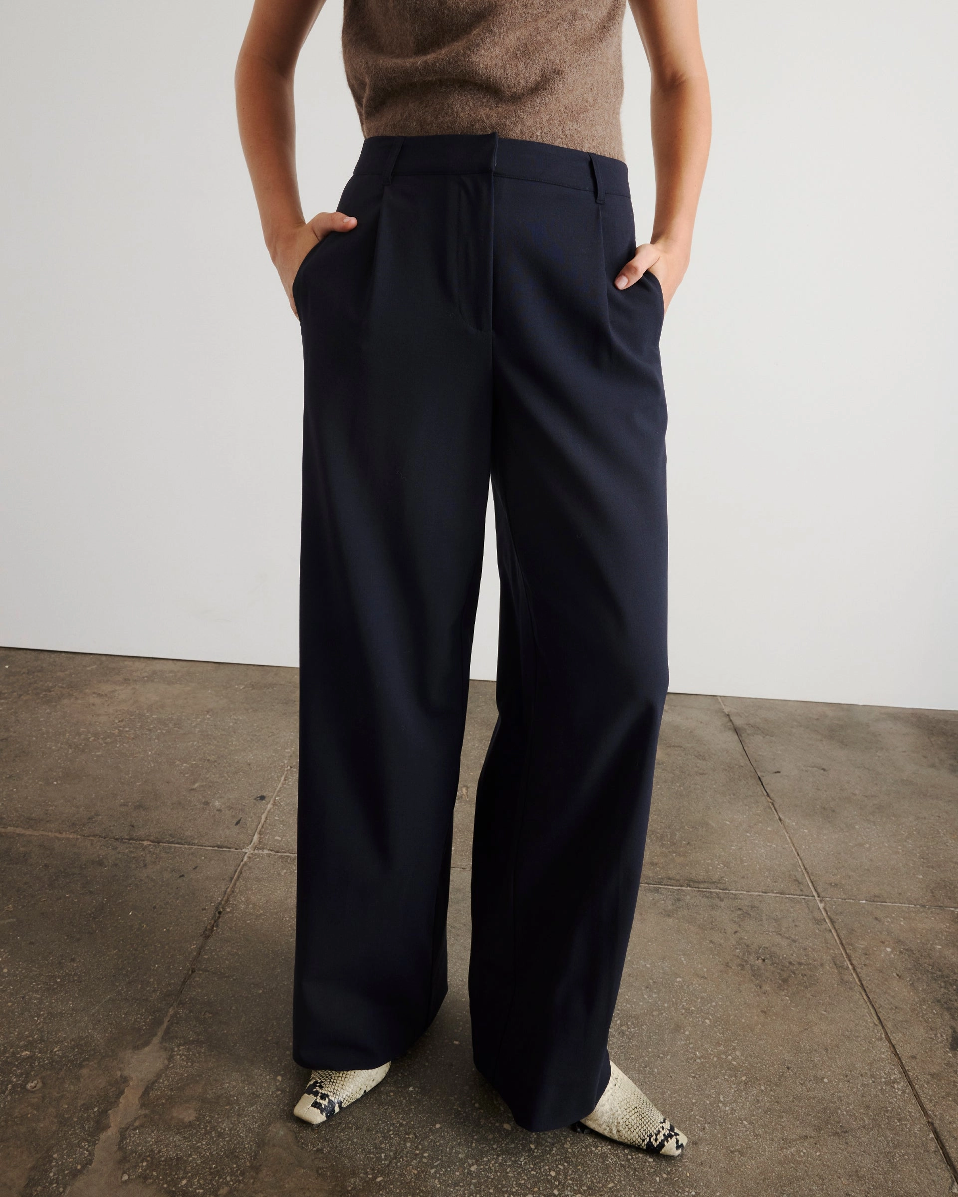 Ultra Soft Texture Jodi Pant