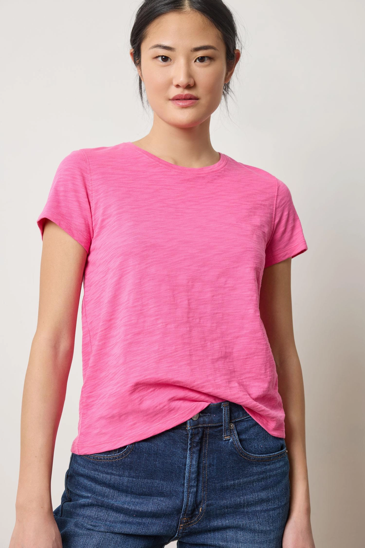 Short Sleeve Back Seam Crewneck Rosebud RibbedTrim Bonded Seam Tape