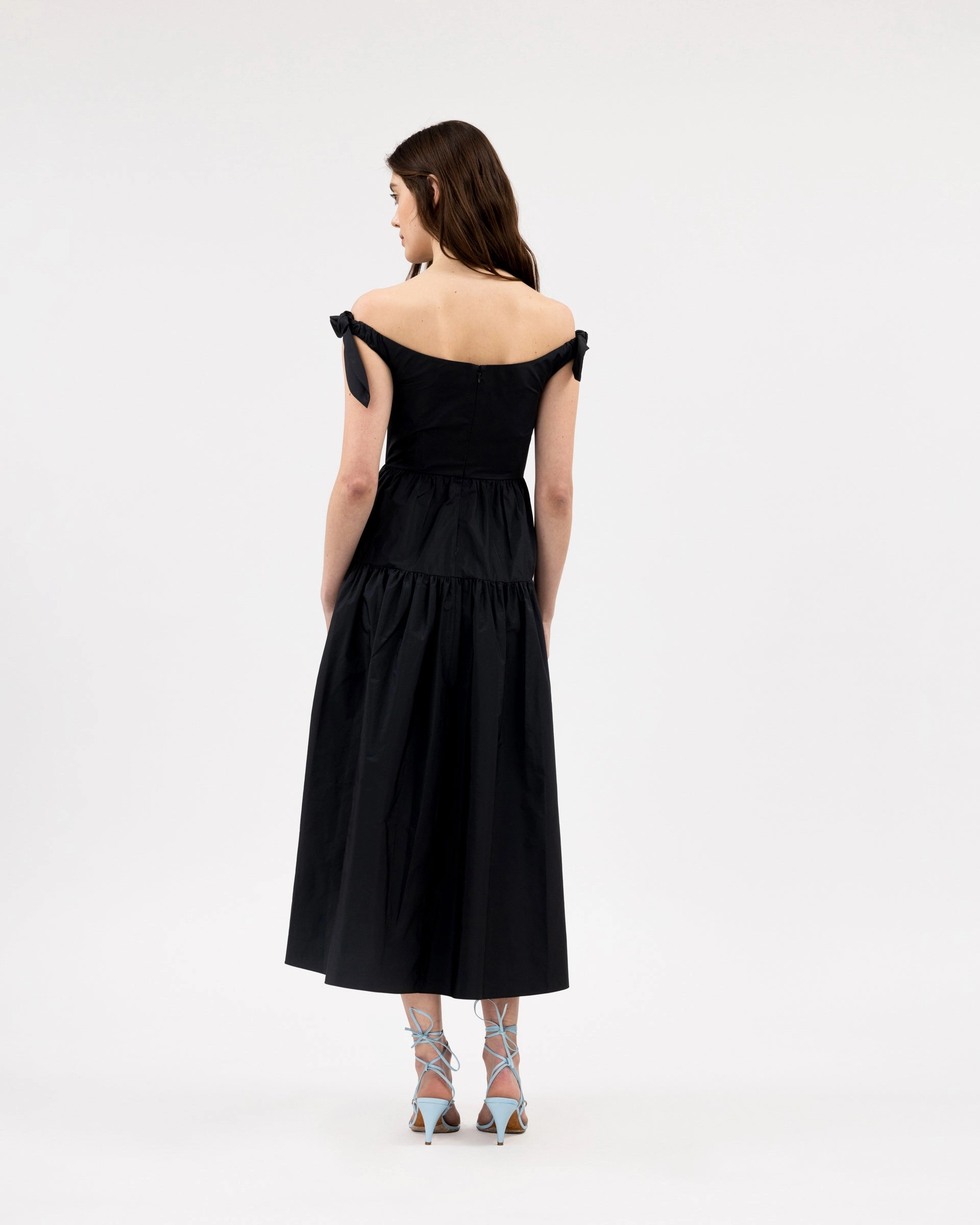 Cozy Design Ashland Dress