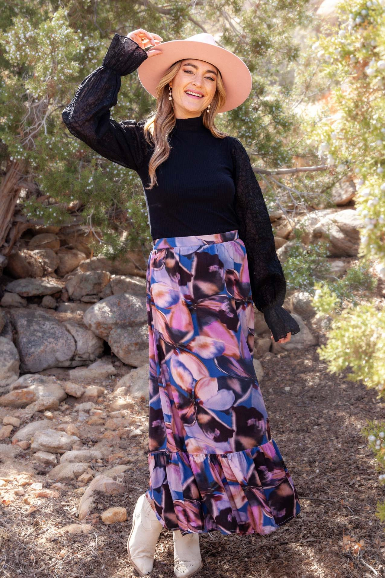 Smooth Finish Weighted Hem Pippa Set Skirt / Dusty Pink and Blue