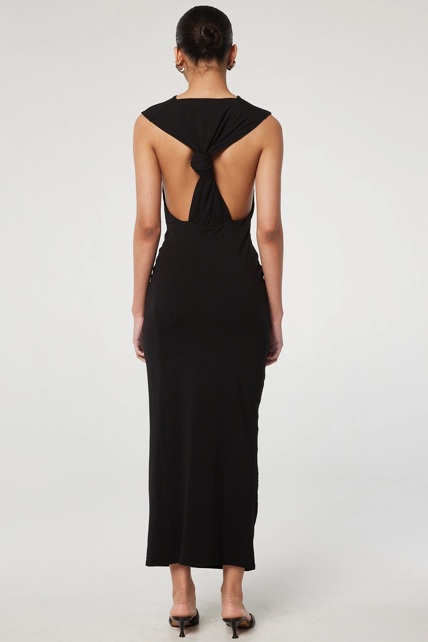 Elegant Finish YUKI DRESS