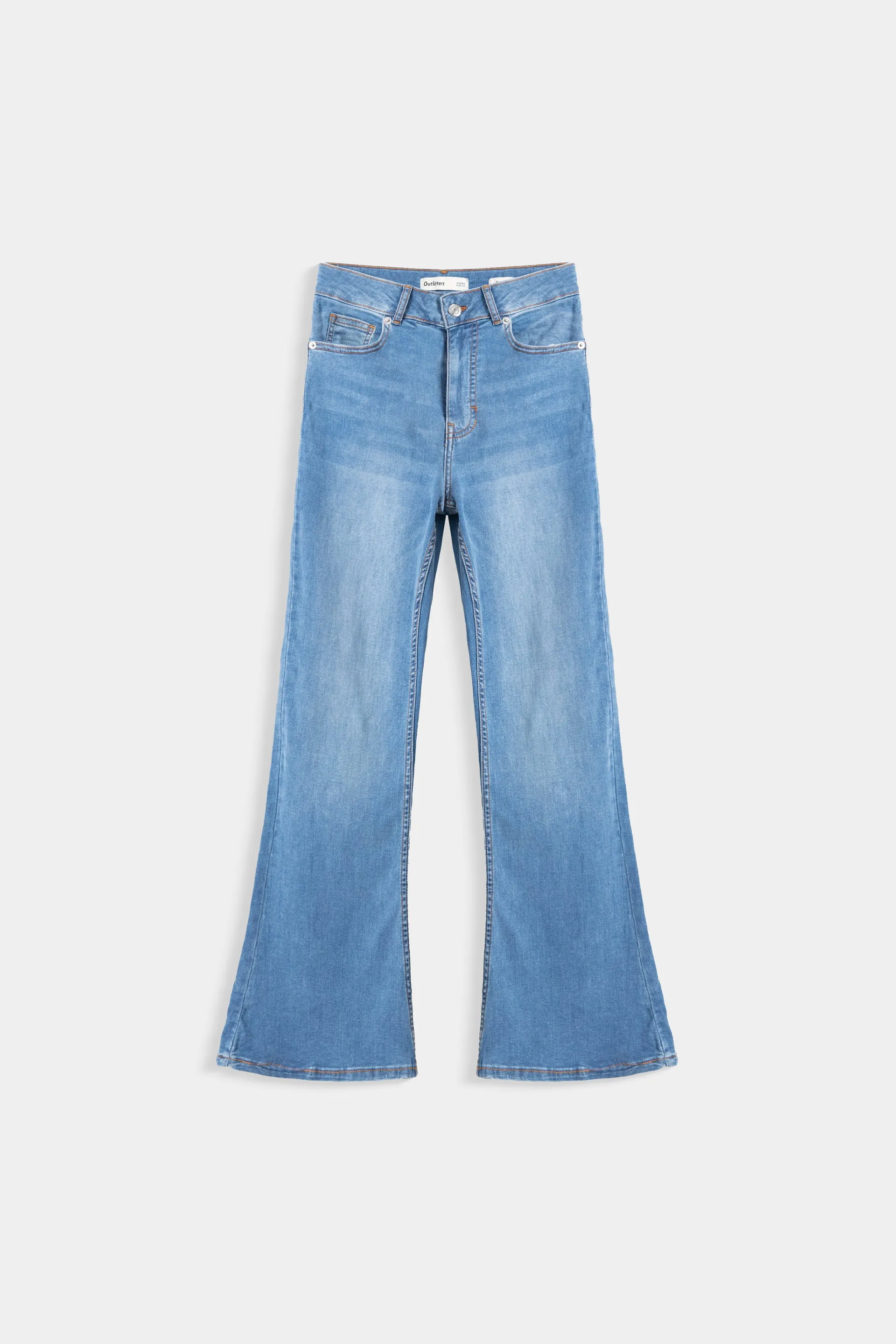 Basic Flared Jeans