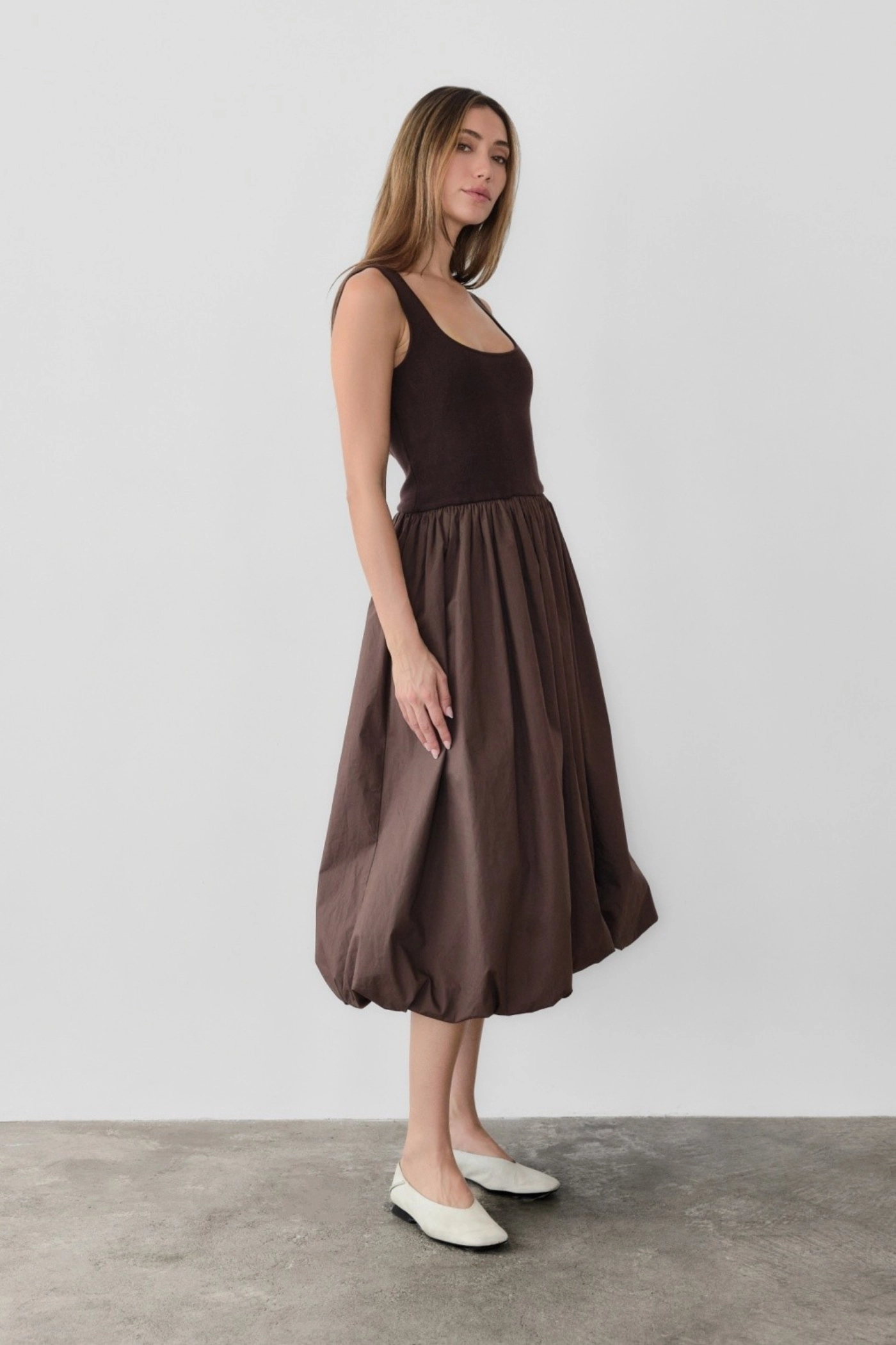 BELLA MIDI DRESS Smocked-Detail