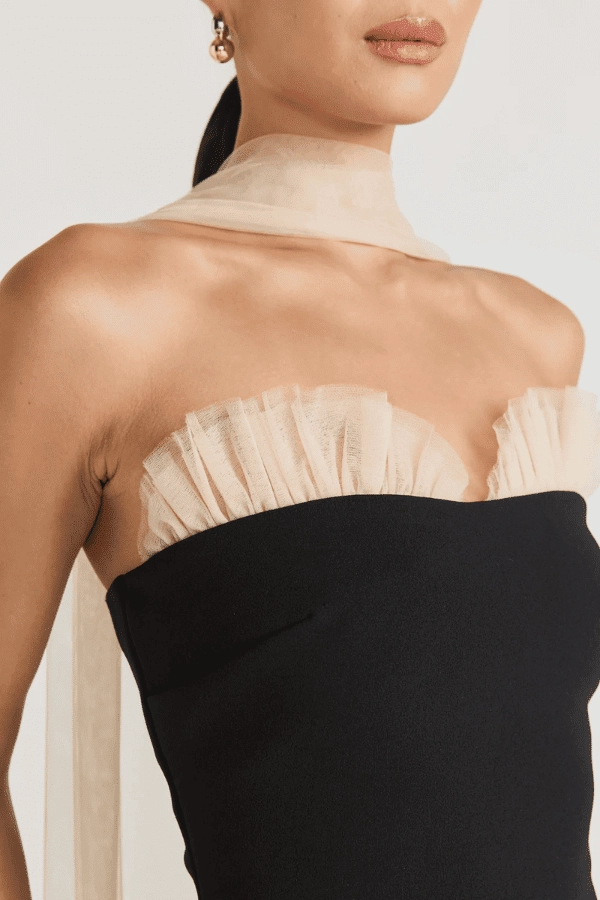 Beverly Gown Black/Champagne Beige Classic Tailoring Feminine off-the-shoulder gown