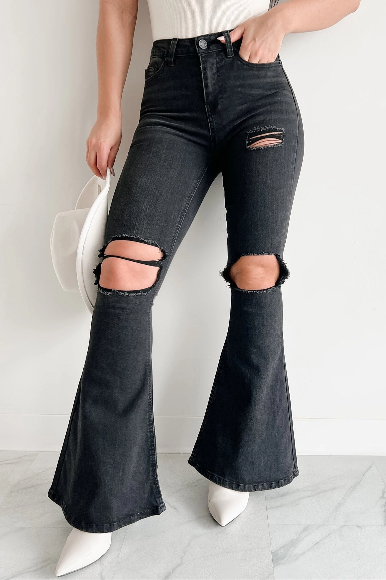 Sporty Comfort Fit Double Layered Hem Finnick High Rise Distressed Indigo Reign Flare Jeans (Black)