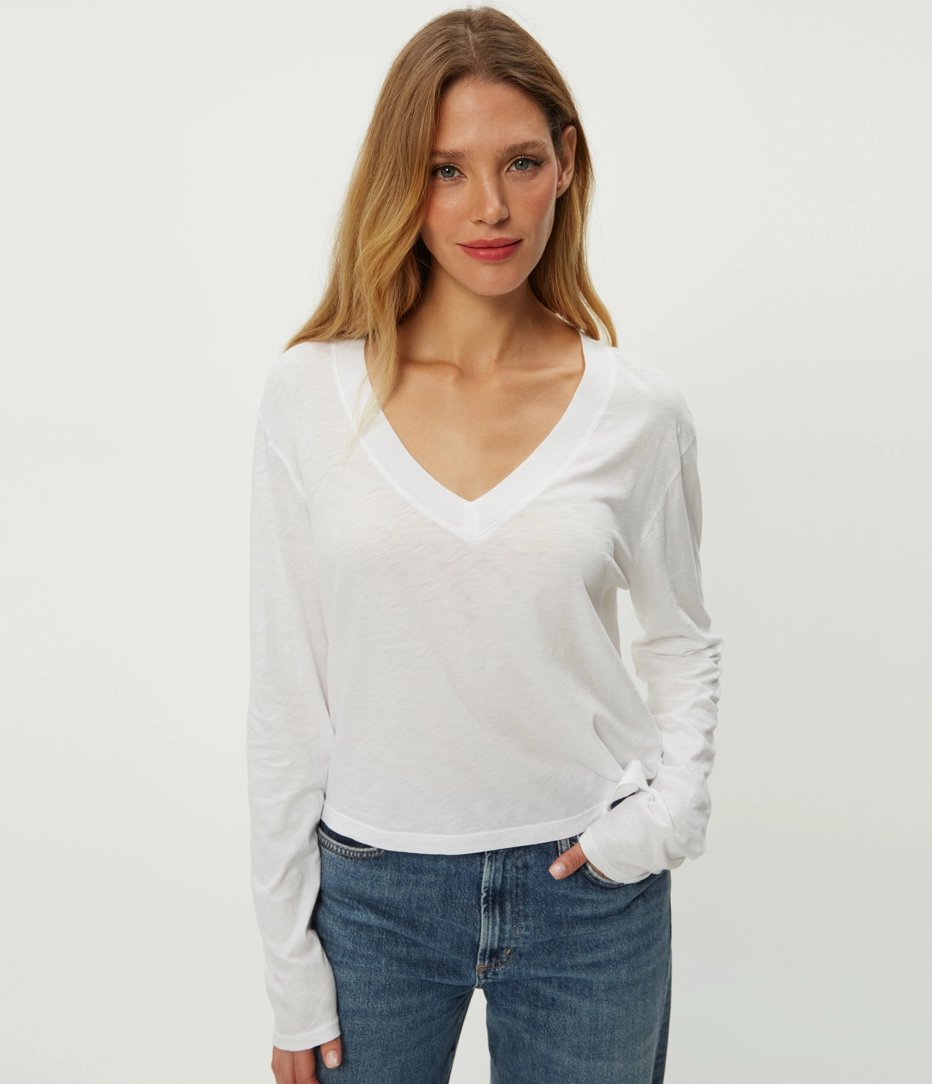 BREA SUPIMA SLUB LS VNECK Breathable Tank Modern Silhouette