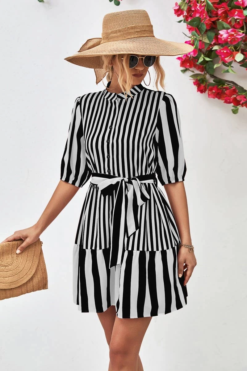 Sharp Mood Flow Ready BUBBLE SLEEVE STAND COLLAR DRESS_CWDSD2640
