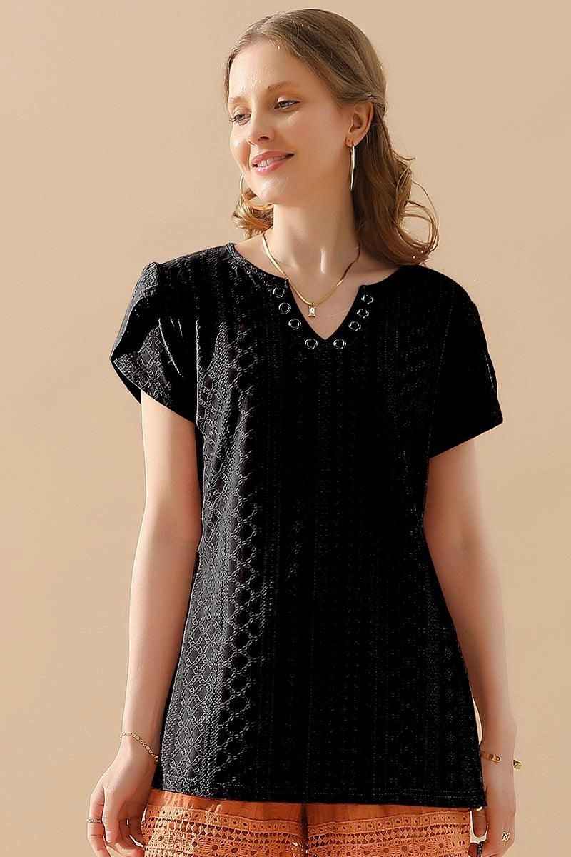 Wrinkle Resistant BUCKLED V NECK PUNCHING LACE TULIP SLEEVE TEE