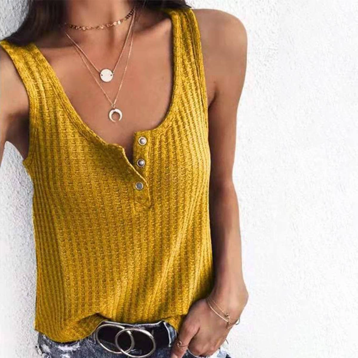 BUTTON-DOWN U-NECK SLEEVELESS VEST BLOUSE_CWOV0247 Grid Texture Fabric AdjustableHemCuffs