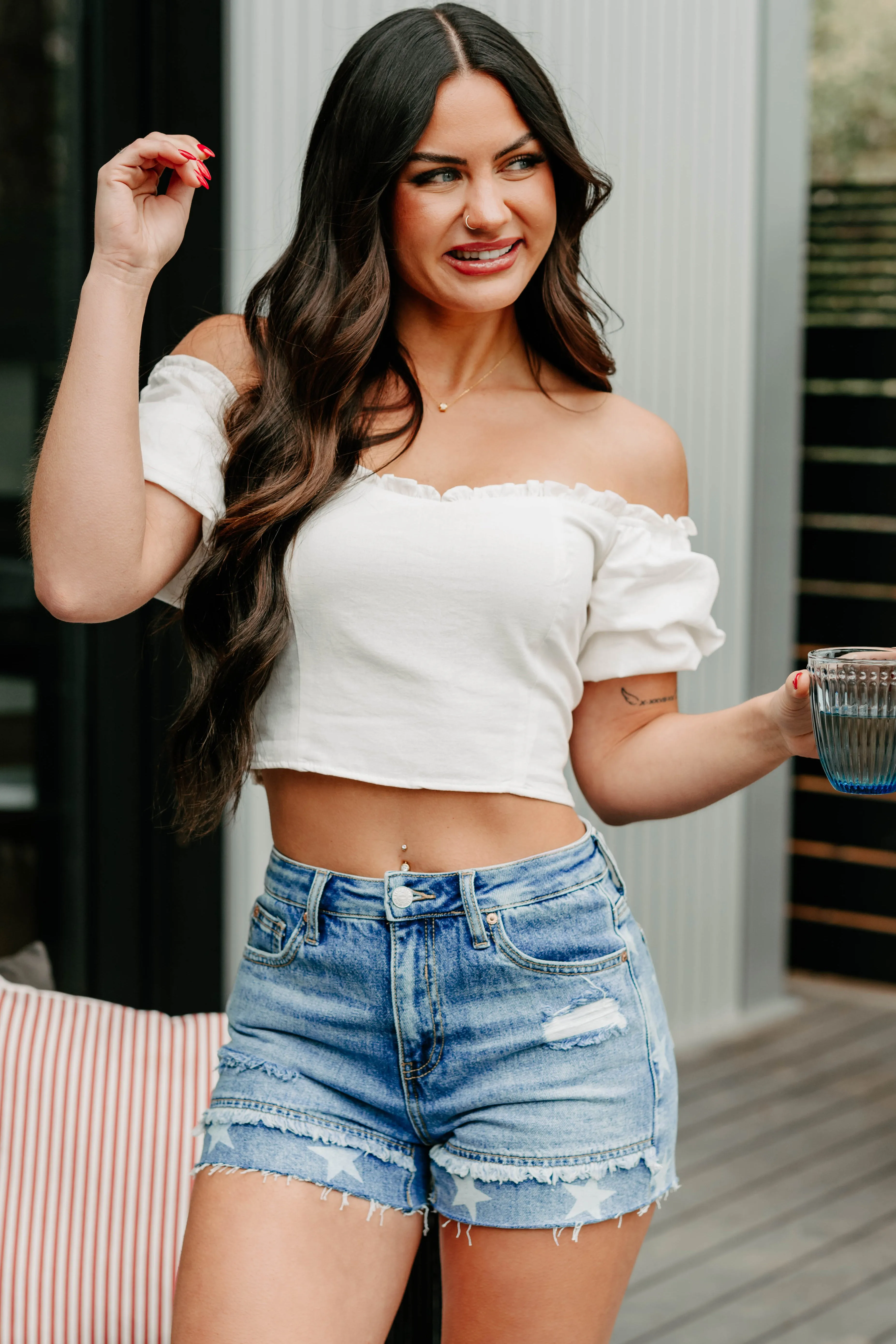 Quick Release Fastener SoftTouch Call Me Cute Puff Sleeve Sweetheart Top (Off White)