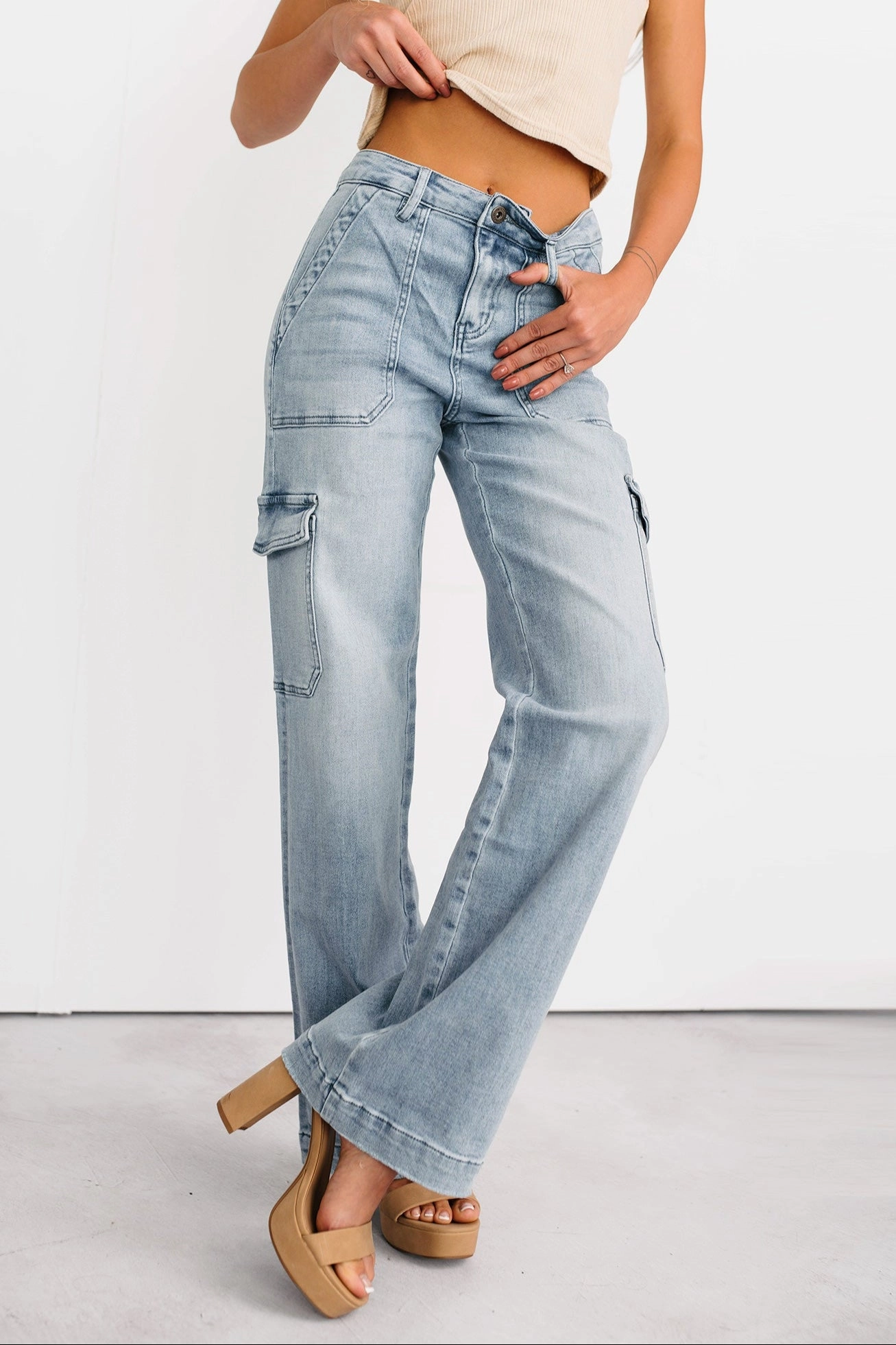 Perfect Comfort Fit Callum Wide Leg Cargo Mica Denim Jeans (Light)