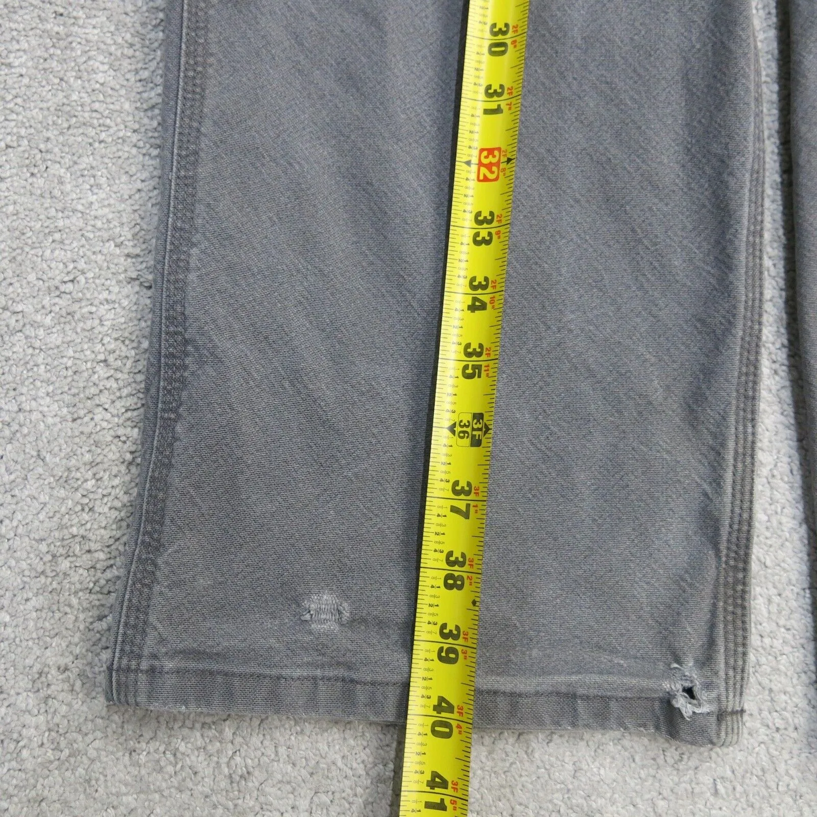 Carhartt Jeans Mens W38XL32 Gray Relaxed Fit Denim Straight Leg Outdoors