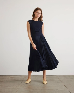 Chilly Wear Texture Flow Carly Dress