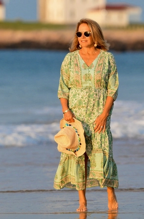 Cozy Energy Crinkle Effect Carrie Dress / Spearmint