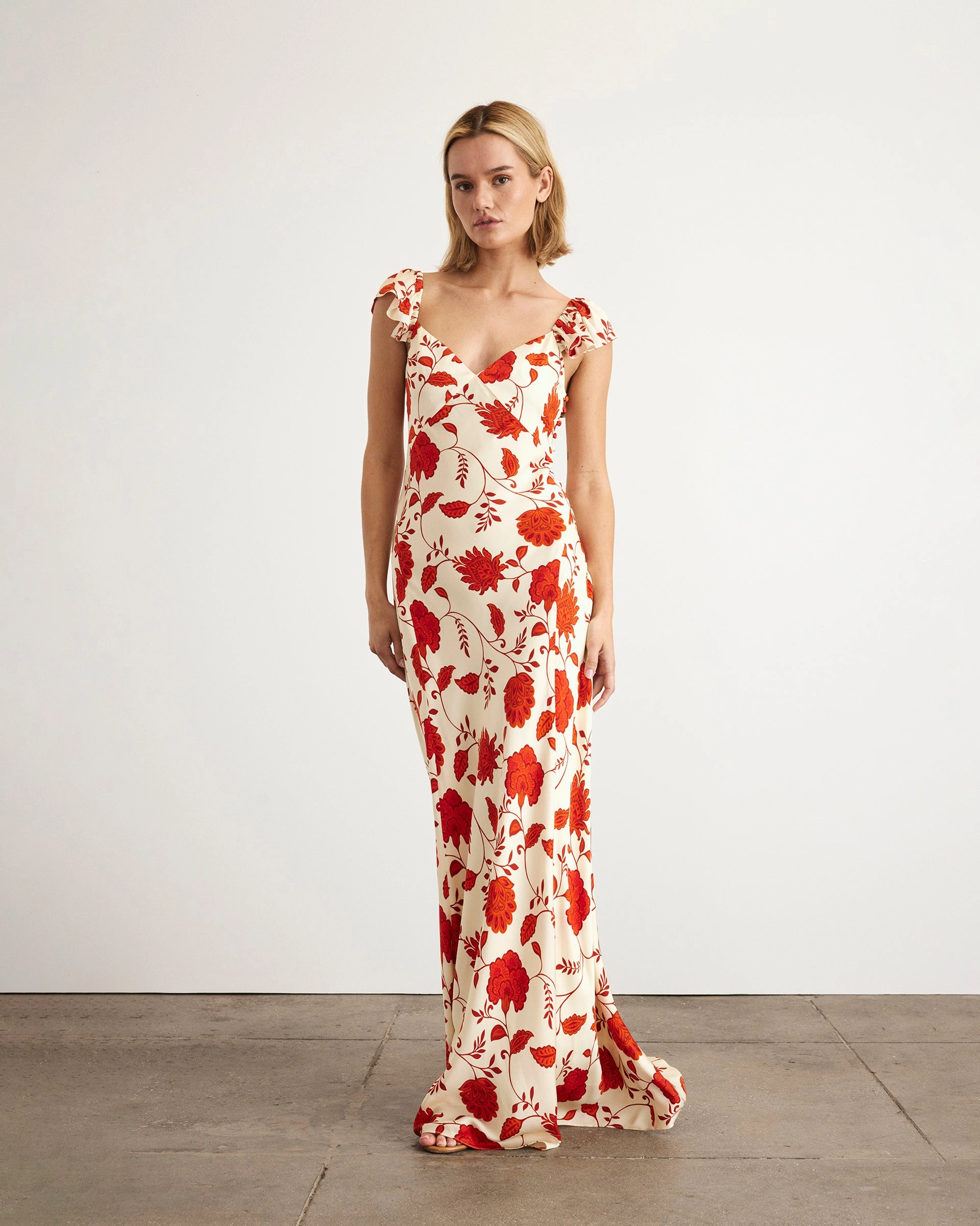 Carrie Dress Minimal Mood Flattering Shape Wear