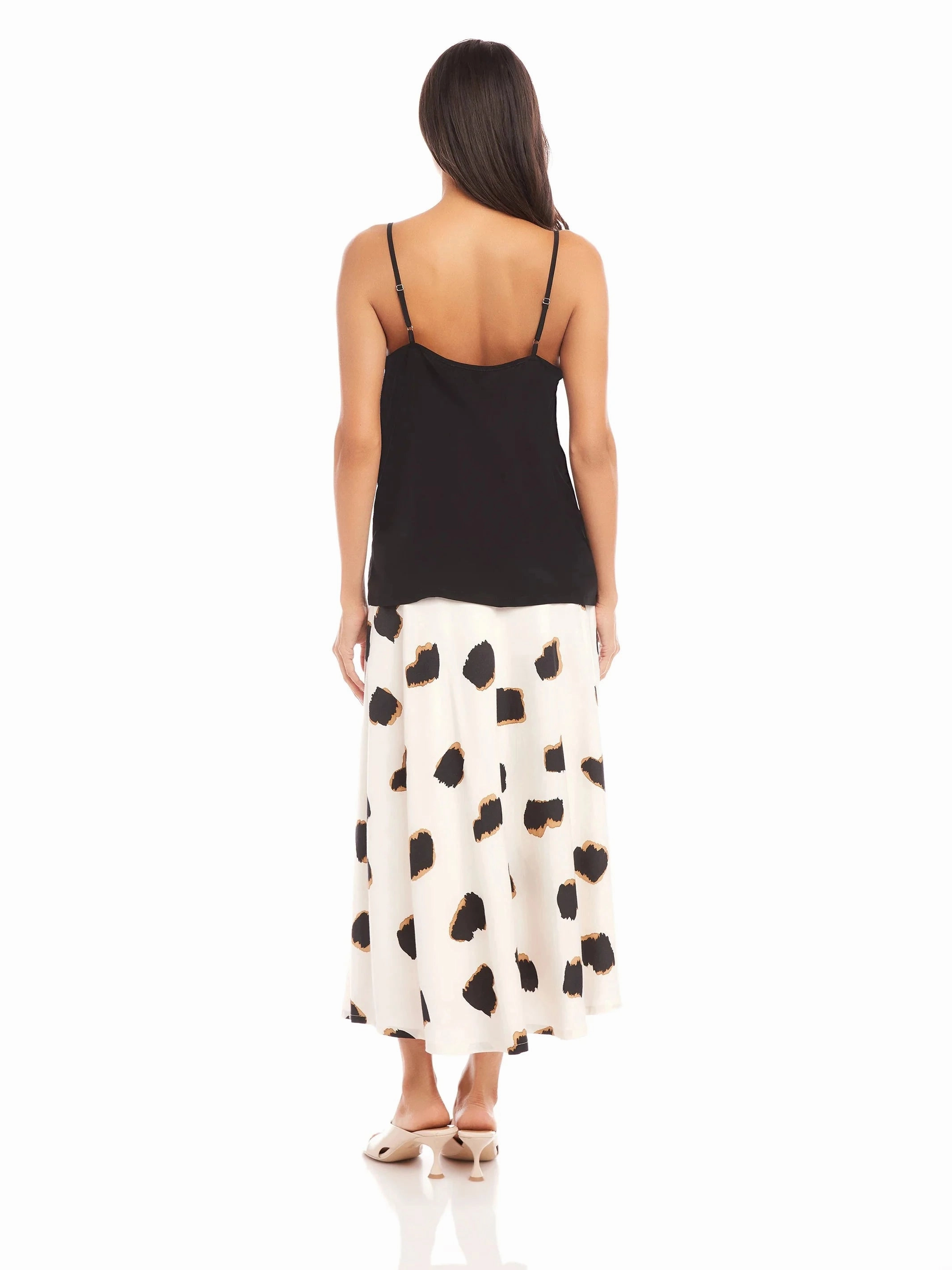 Carys Silk Cami Black SeamlessKnitConstruction