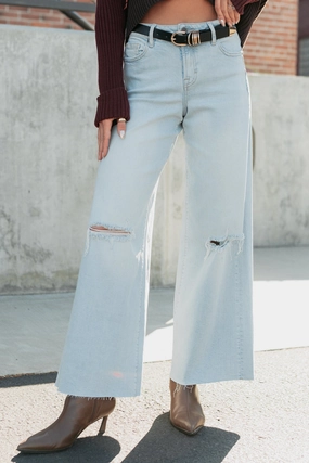 Vivienne Wide Leg Ripped Hidden Jeans (Light) Movement Ease Outfit Staple