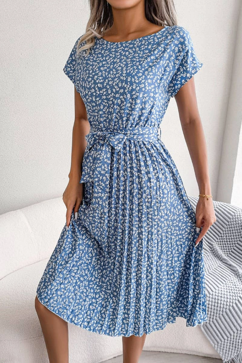 CASUAL SHORT SLEEVE FLORAL LARGE PLEATED DRESS_CWDSD2554 Lux Look