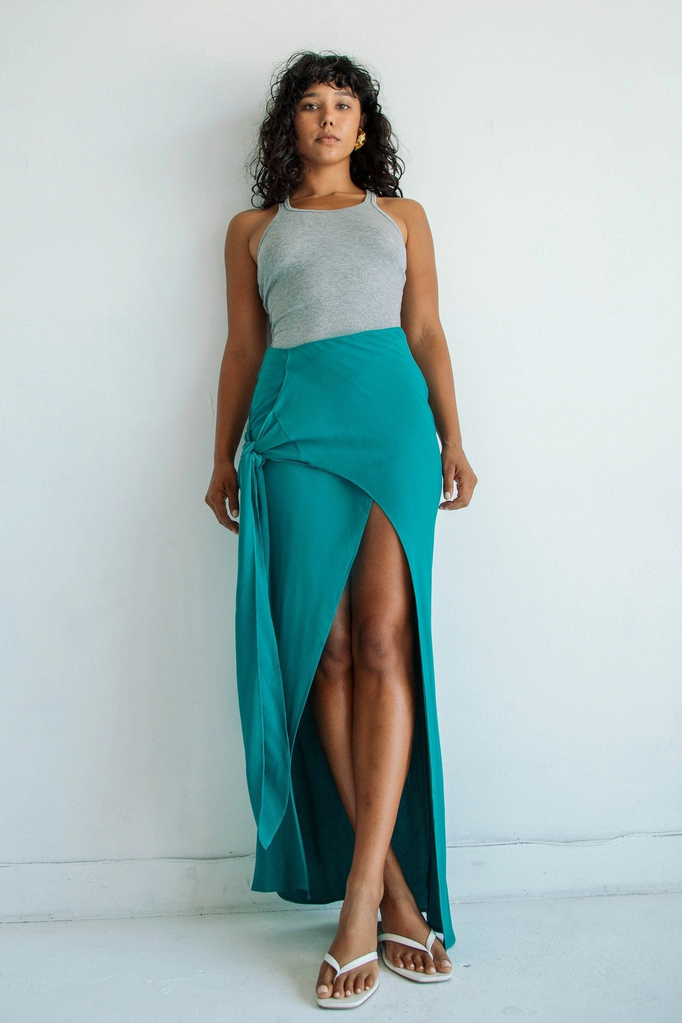 CELIA SKIRT Modern Relaxed Secure Cuff Design