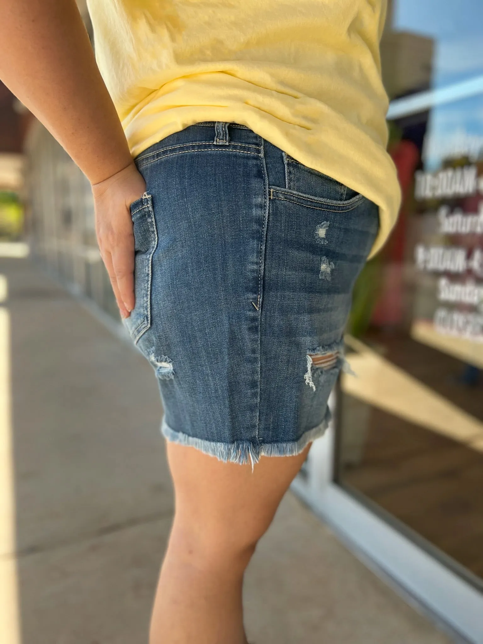 Cello High Rise Destroyed Med Denim Shorts (C)