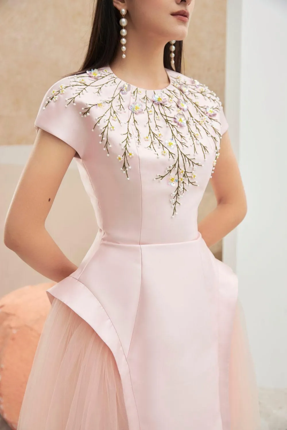 Cewe A-line Round Neck Mesh Taffeta Knee-length Dress