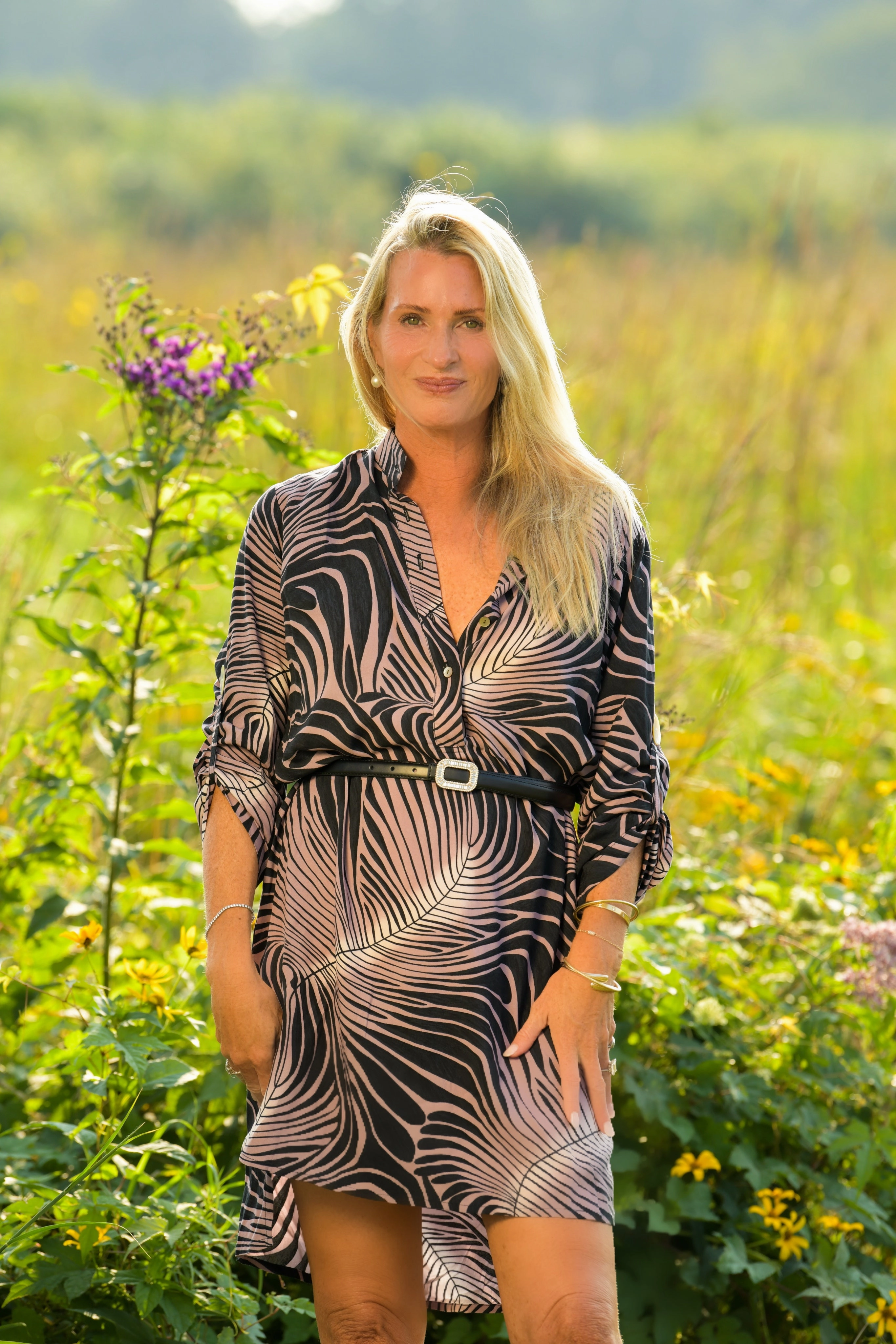 Day Tripper Dress / Black Fern Light Sheen Classy Look