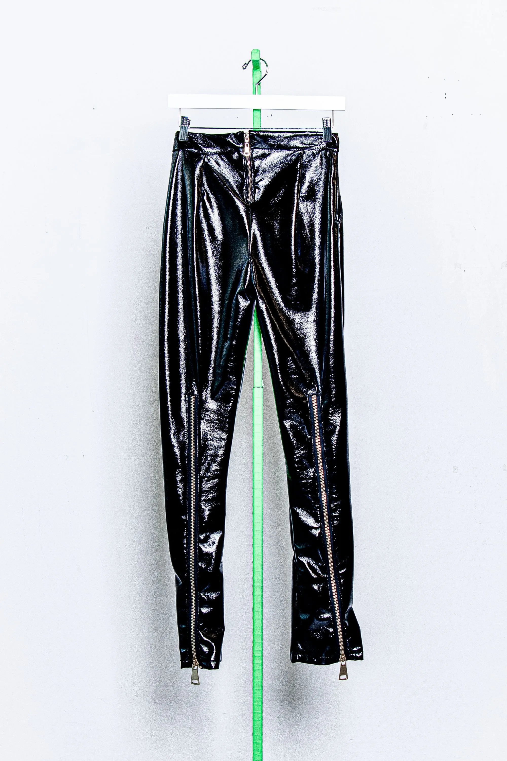 CHANYMARIA PANTS WITH ZIPPERS