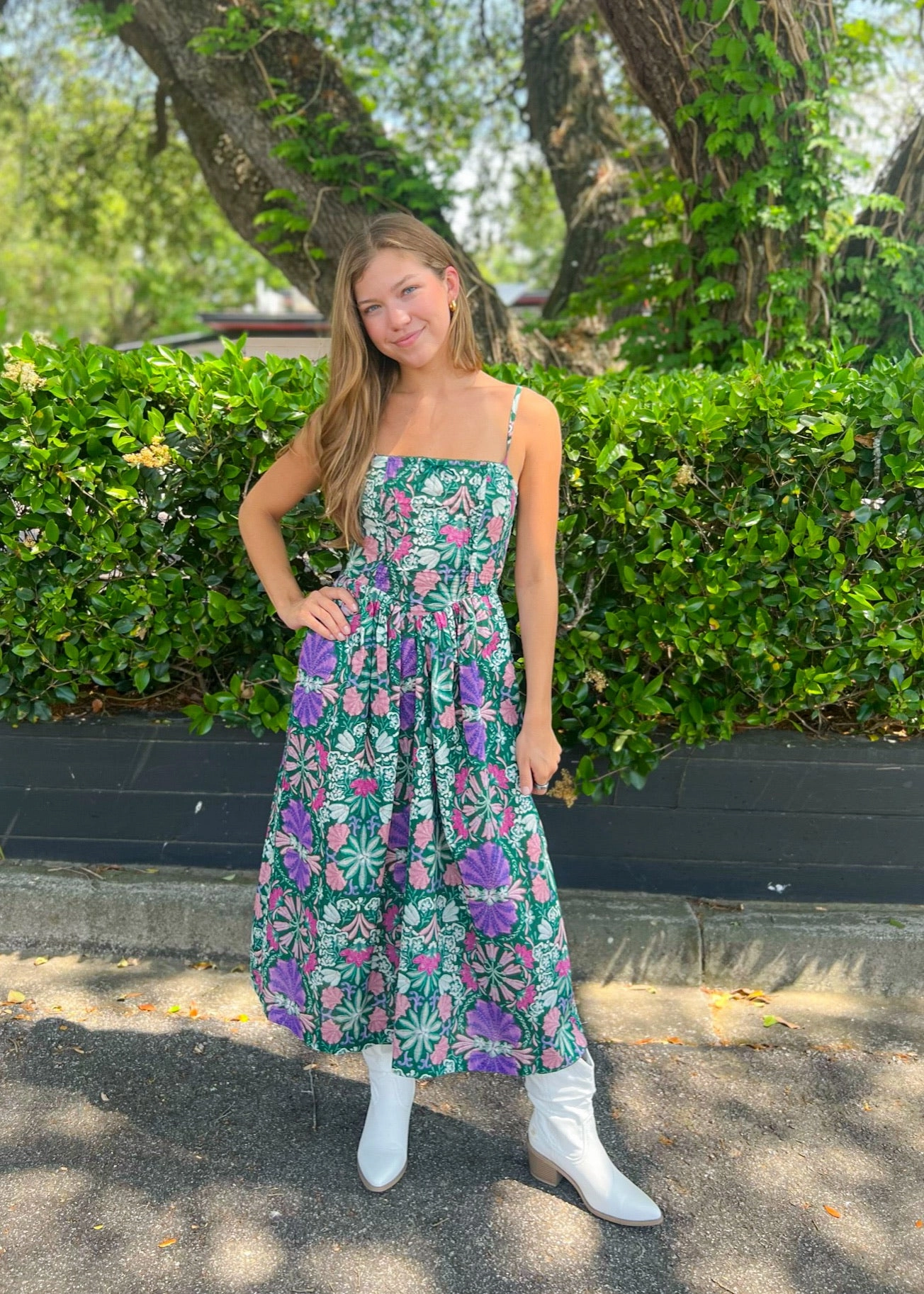 CATHERINE FLORAL OPEN-BACK MIDI DRESS Lined interior