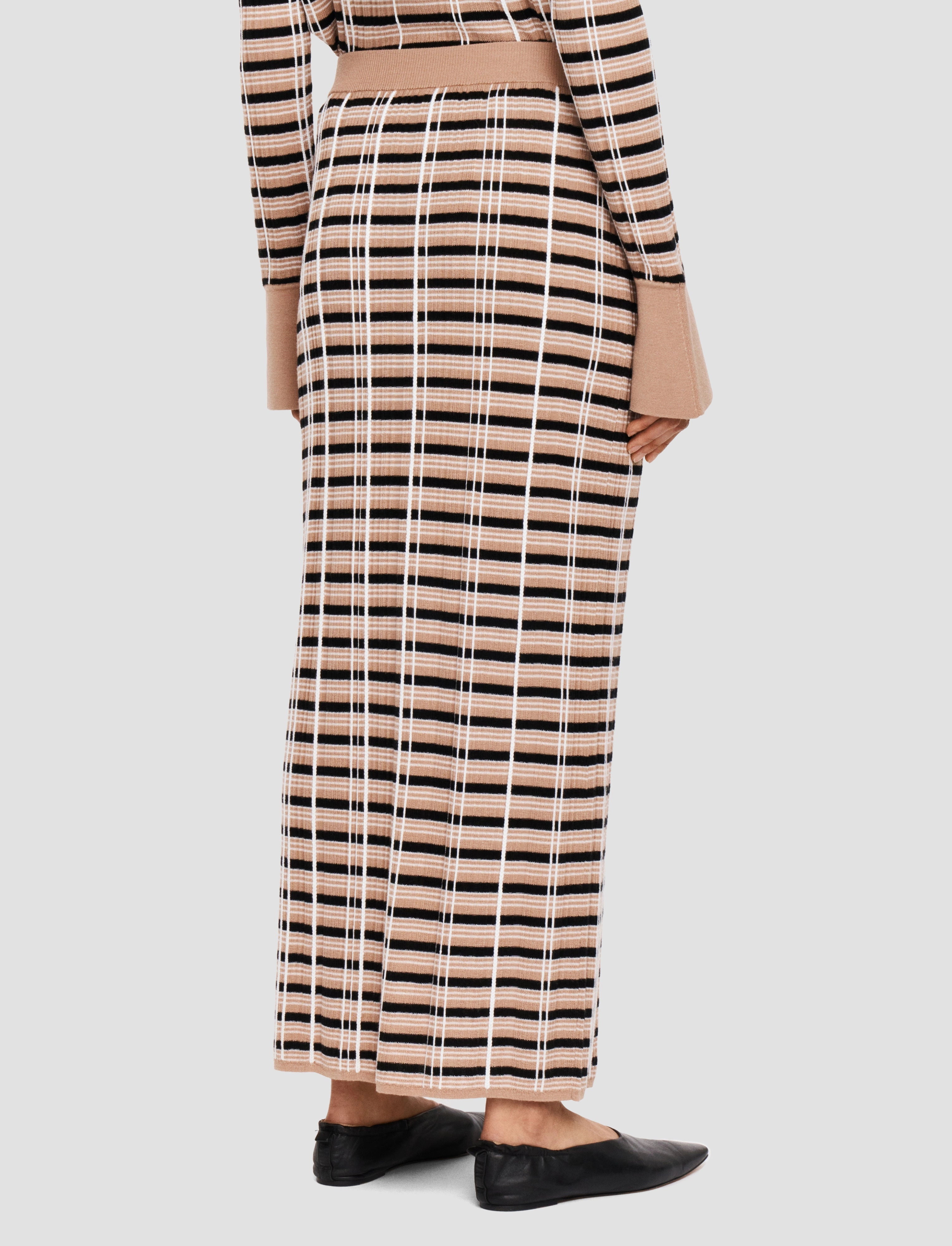 Tassel accents Easy Fashion Check Wool Silk Skirt