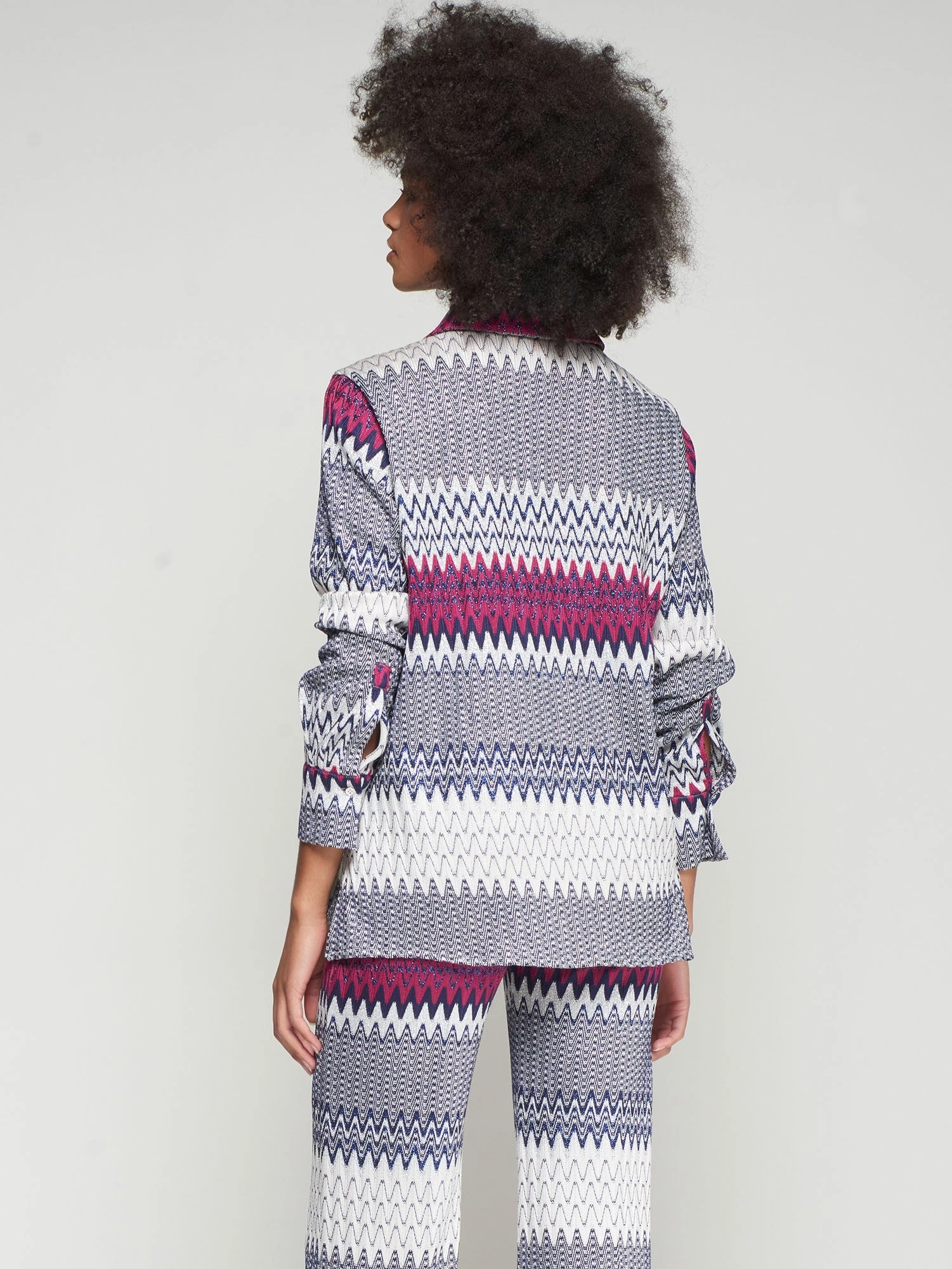Built In Filter Layer CHEVRON BUTTON DOWN