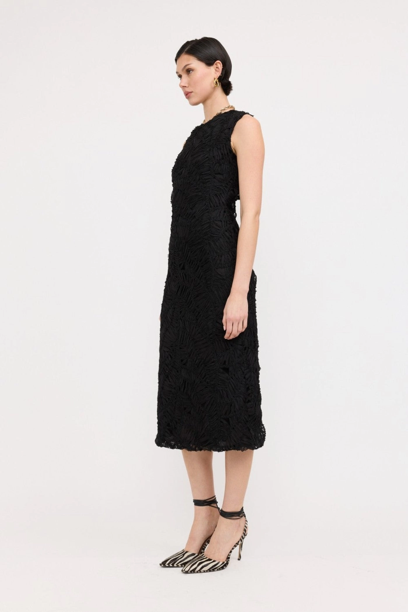 Grace Vibe Art Spirit CLEO TEXTURED MIDI DRESS