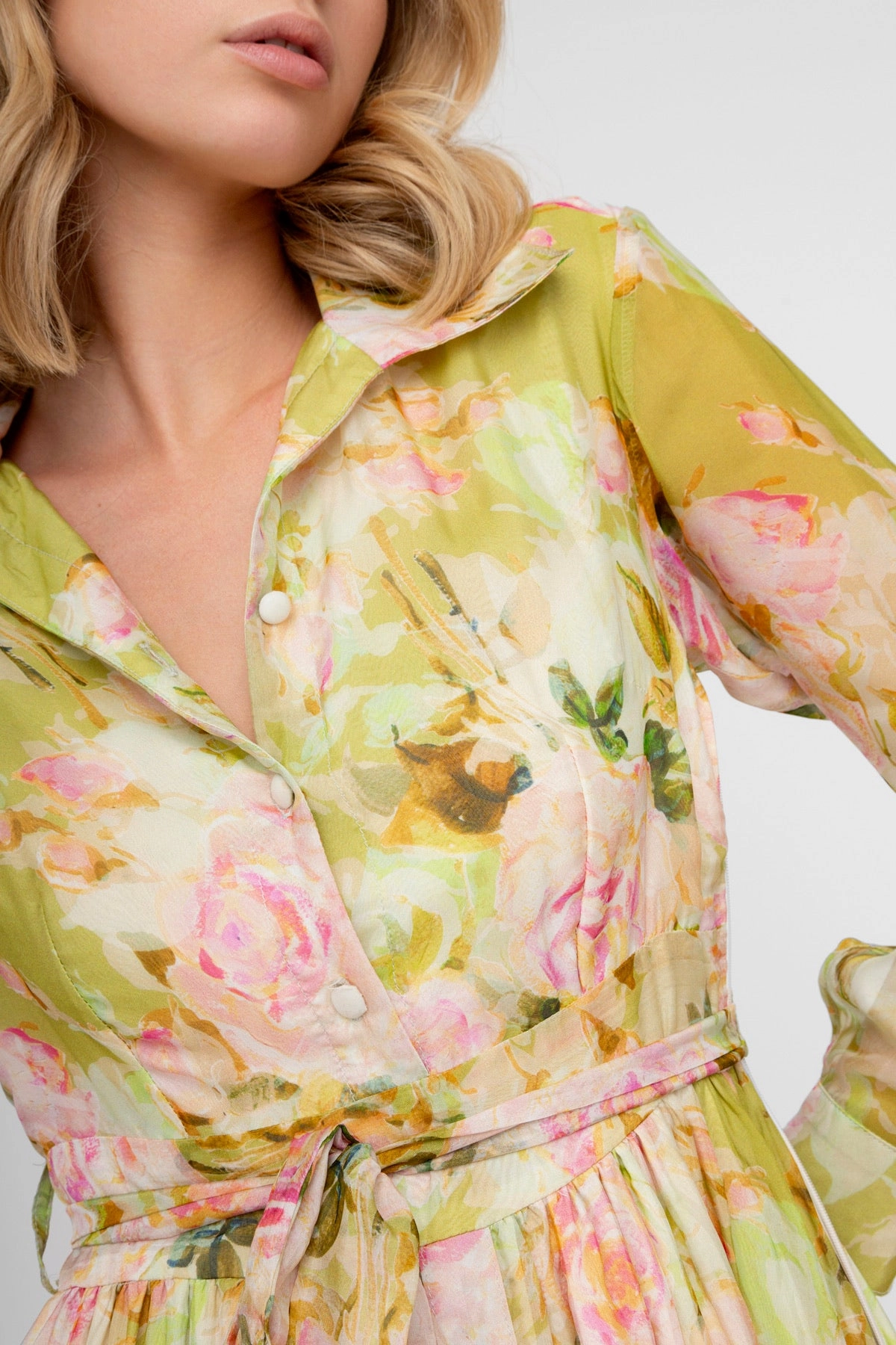 Effortless weekend dress Elegant Silhouette SAZAN PRINT LIME DRESS