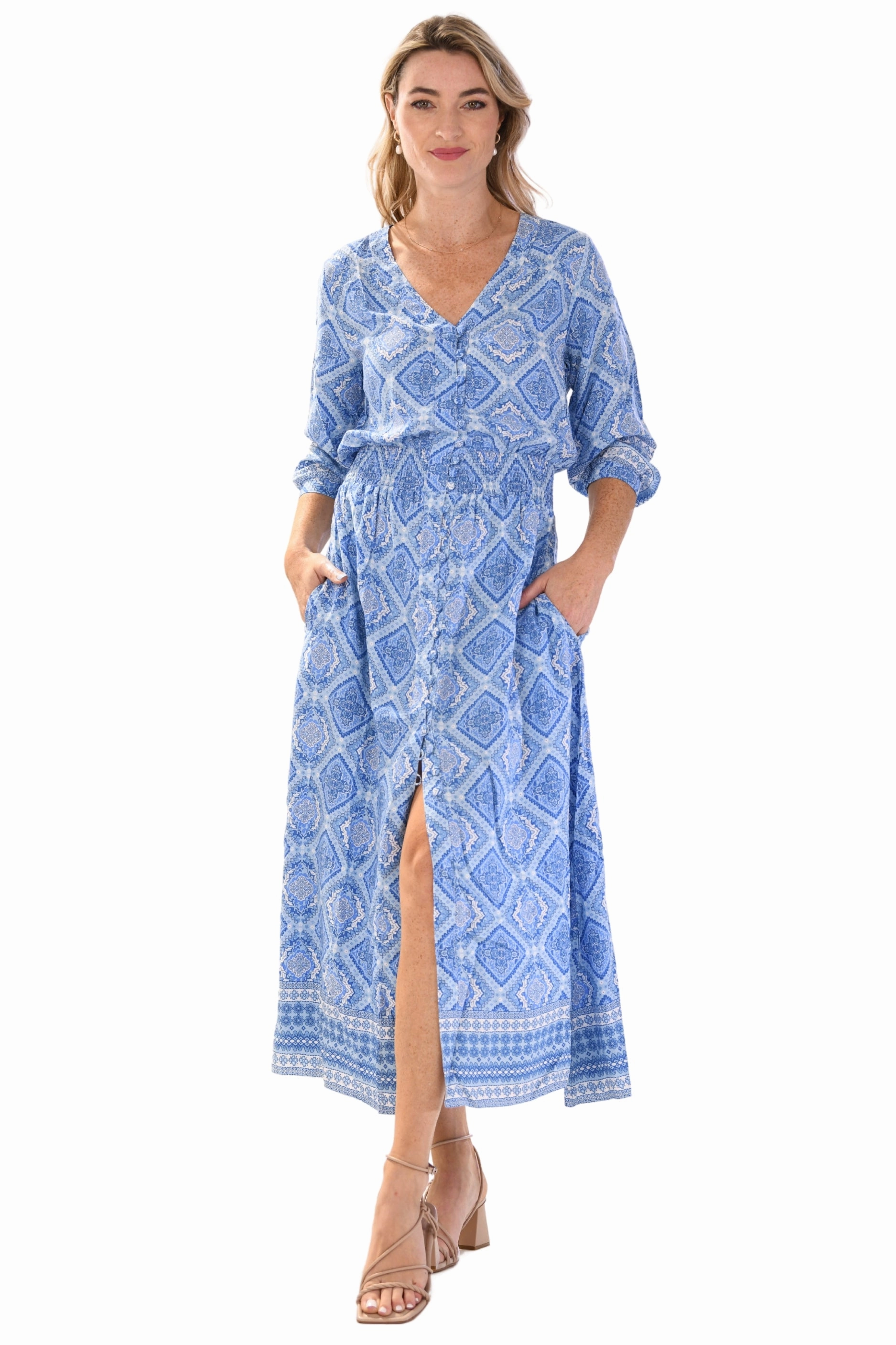 Kelsey Dress / Sky Blue Diamond Perfect Look Midi-Length